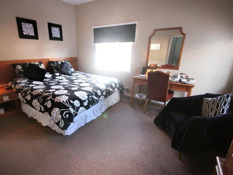 Oyo Thistle Hotel Perth Buitenkant foto